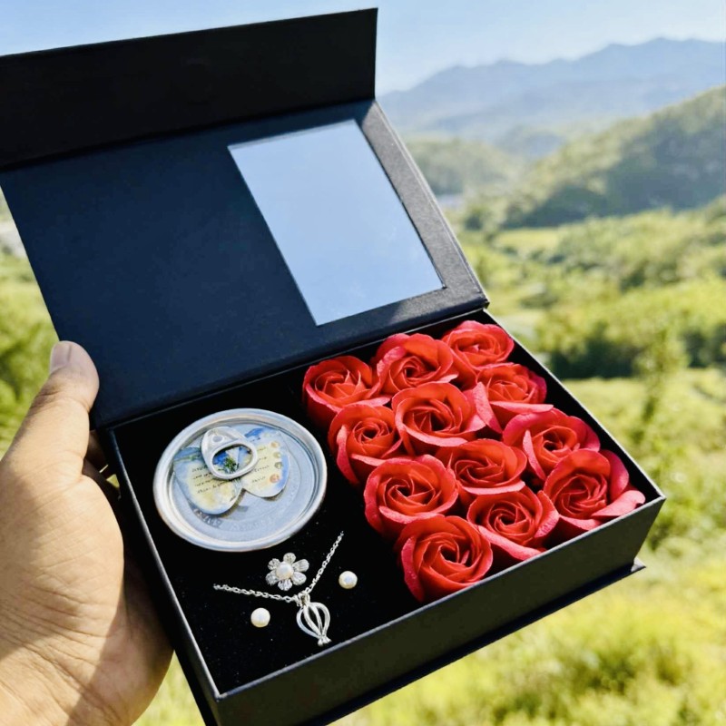 Red Rose Pearl Necklace Gift Set– Real Pearl Inside!