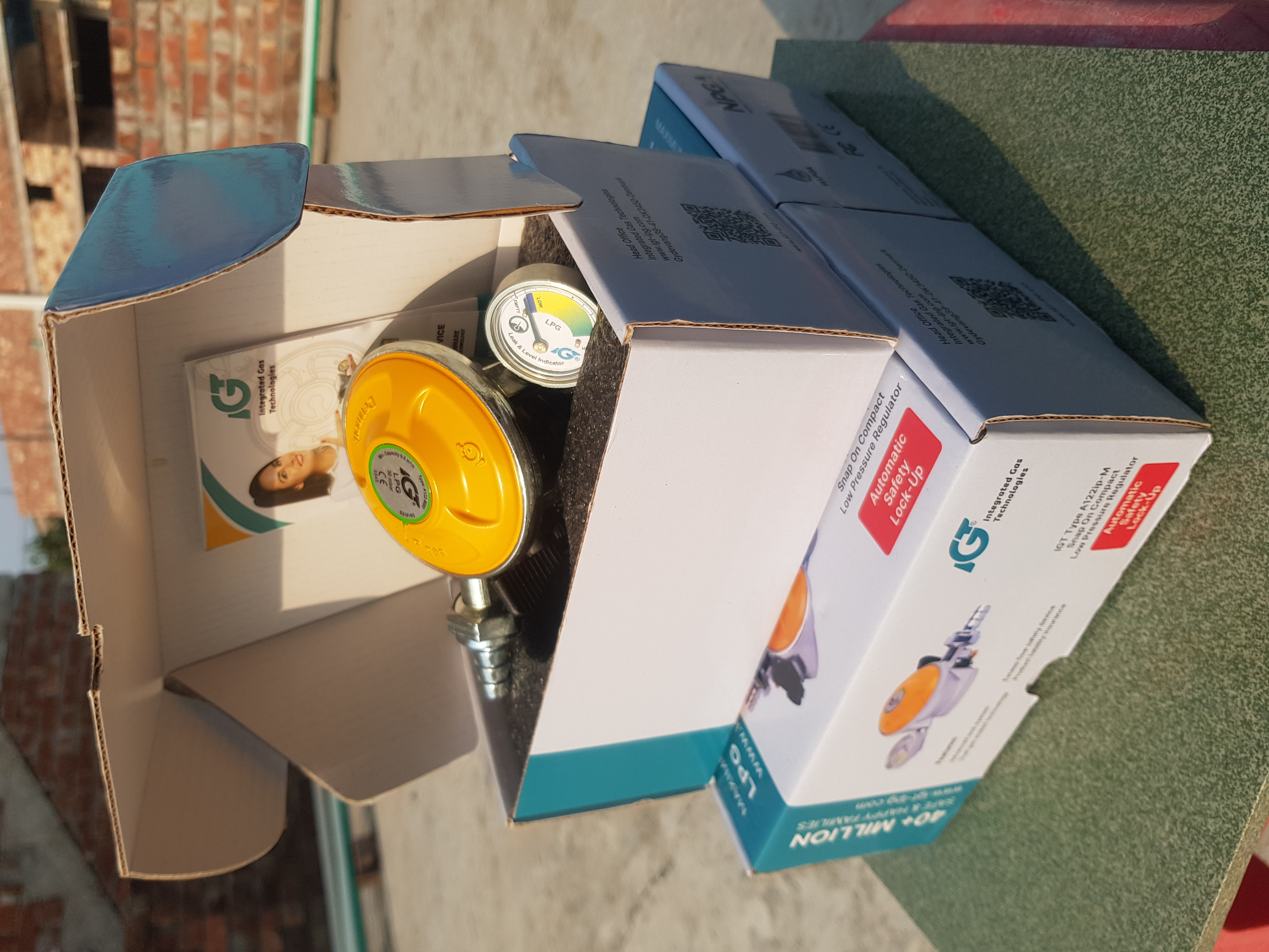 Gas Cylinder Safety Regulator  Denmark (Premium/ Yellow)